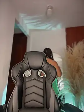 gretta kler1 online show from March 6, 2026, 9:43 pm