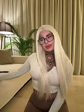 Snapshot of bambixboo chatting on January 16, 2026, 9:41 pm bambixboo online show from January 16, 2026, 9:41 pm