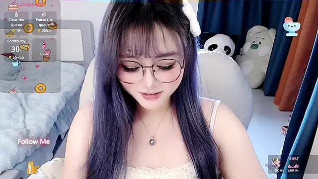 Snapshot of Sweet-18wanwan chatting on March 14, 2025, 5:35 pm Sweet-18wanwan online show from March 14, 2025, 5:35 pm