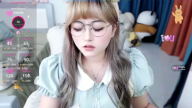 Snapshot of Sweet-18wanwan chatting on September 14, 2025, 2:06 pm Sweet-18wanwan online show from September 14, 2025, 2:06 pm