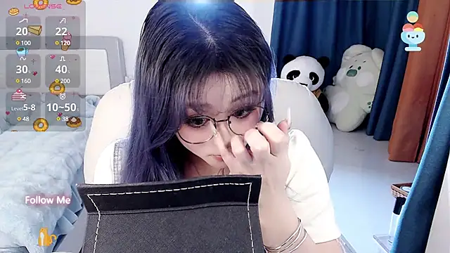 Snapshot of Sweet-18wanwan chatting on March 18, 2025, 4:06 pm Sweet-18wanwan online show from March 18, 2025, 4:06 pm