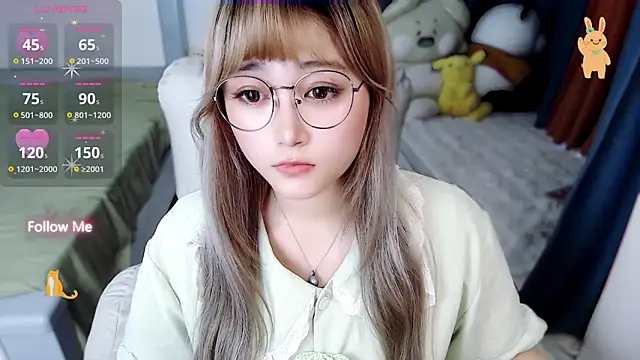 Snapshot of Sweet-18wanwan chatting on October 1, 2025, 10:24 pm Sweet-18wanwan online show from October 1, 2025, 10:24 pm