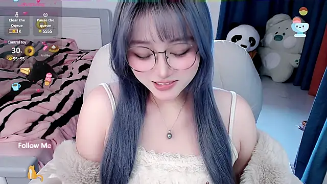Snapshot of Sweet-18wanwan chatting on January 18, 2025, 1:40 pm Sweet-18wanwan online show from January 18, 2025, 1:40 pm