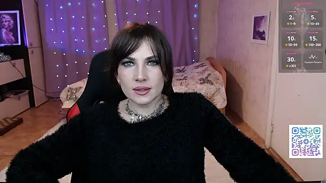 Daniela Cooperr online show from April 18, 2026, 7:07 pm