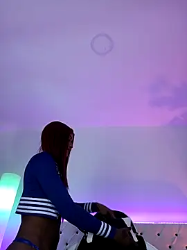 Snapshot of Elektra_Queen chatting on November 14, 2025, 12:53 pm Elektra Queen online show from November 14, 2025, 12:53 pm