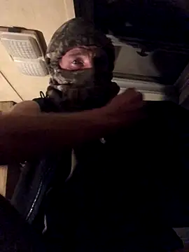 dickemdowncharleybrown online show from December 2, 2025, 7:10 am