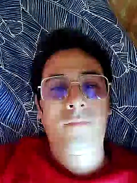 Snapshot of Rejy1992 chatting on January 20, 2025, 8:39 pm Rejy1992 online show from January 20, 2025, 8:39 pm