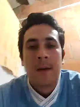 Snapshot of Rejy1992 chatting on January 10, 2025, 9:42 pm Rejy1992 online show from January 10, 2025, 9:42 pm