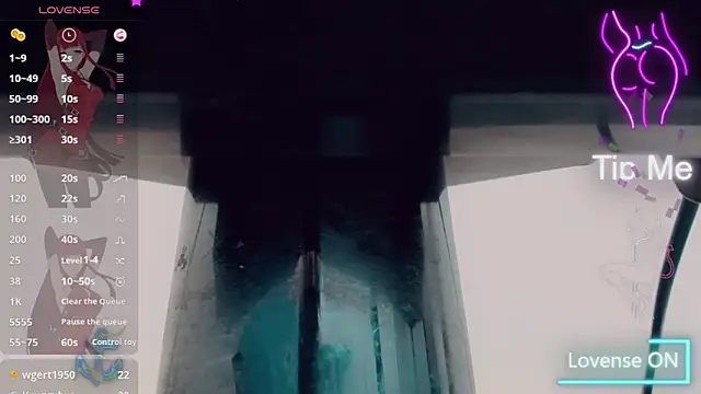 Snapshot of Amanda_Cax chatting on February 9, 2026, 7:34 pm Amanda Cax online show from February 9, 2026, 7:34 pm