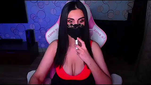   Yasmina   online show from December 3, 2025, 5:52 am