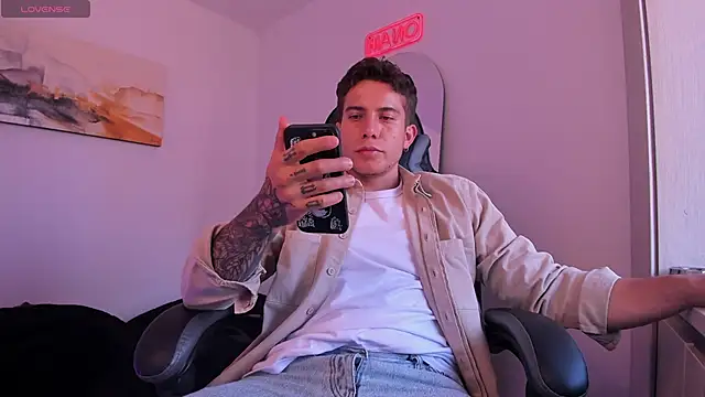 LucianSinclair online show from January 12, 2025, 10:22 pm