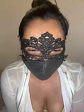 Shasha X online show from December 1, 2024, 6:13 pm