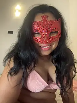 Shasha X online show from March 18, 2025, 7:01 pm