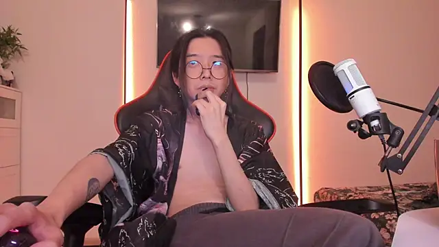 Snapshot of wexlee7 chatting on November 28, 2025, 11:05 pm wexlee7 online show from November 28, 2025, 11:05 pm