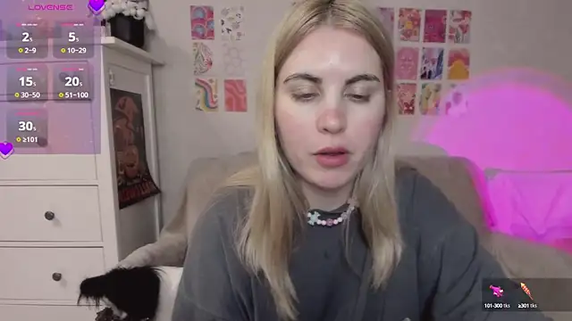 Snapshot of pawpaws chatting on January 25, 2025, 12:47 pm pawpaws online show from January 25, 2025, 12:47 pm