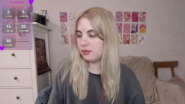 Snapshot of pawpaws chatting on January 19, 2025, 3:21 pm pawpaws online show from January 19, 2025, 3:21 pm