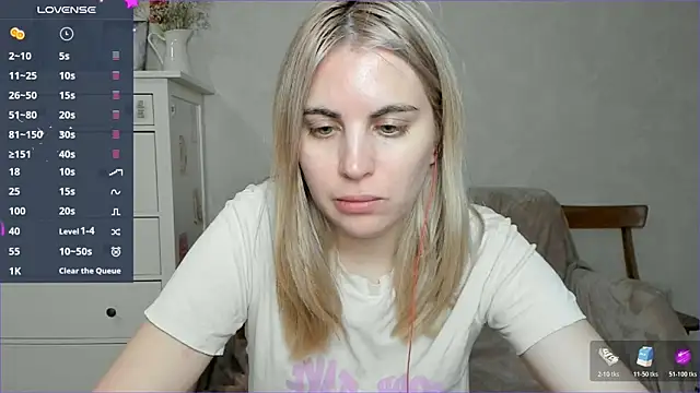 pawpaws online show from December 3, 2025, 9:31 am