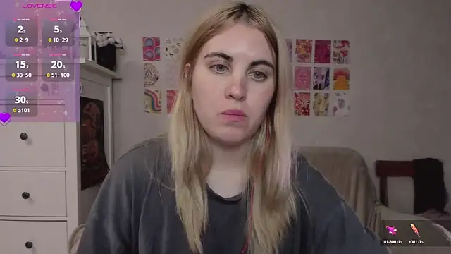 Snapshot of pawpaws chatting on February 7, 2025, 2:37 pm pawpaws online show from February 7, 2025, 2:37 pm