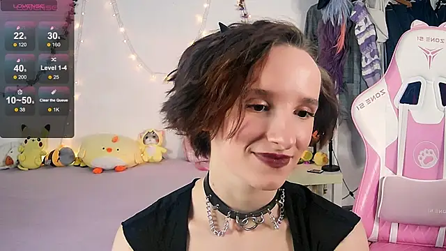 Snapshot of Violet_Veliya chatting on October 10, 2025, 2:07 pm Violet Veliya online show from October 10, 2025, 2:07 pm