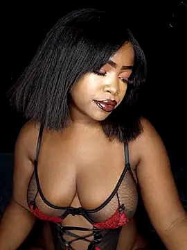 rosey cheeks online show from November 28, 2025, 2:12 am