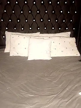 Snapshot of rosey_cheeks chatting on January 10, 2026, 1:12 am rosey cheeks online show from January 10, 2026, 1:12 am