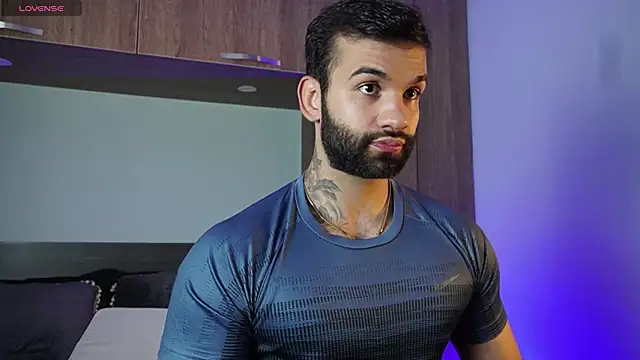 MarkHazze online show from October 21, 2025, 9:58 pm