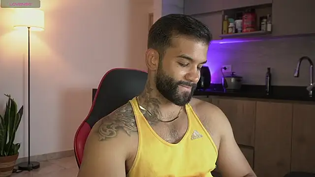 MarkHazze online show from March 18, 2026, 12:14 am