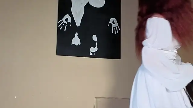 Ivanna Diamon online show from November 21, 2025, 2:32 am