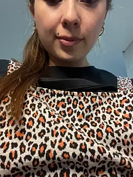 Snapshot of Sofii_gold chatting on December 3, 2024, 4:20 am Sofii gold online show from December 3, 2024, 4:20 am