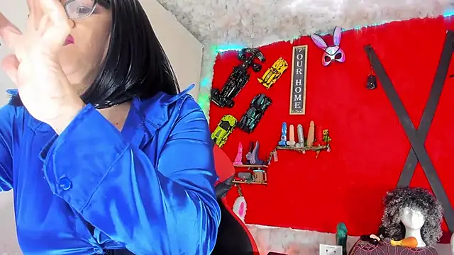 jena derboo online show from February 19, 2026, 10:34 am