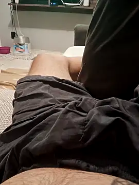 dredre1069 online show from April 16, 2026, 1:50 am