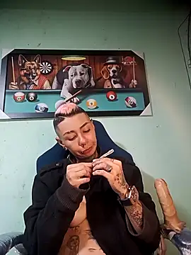 real fenix online show from October 9, 2025, 2:01 am