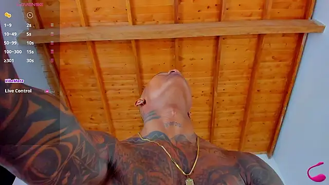 esteveen ortegas  online show from March 26, 2026, 10:29 pm