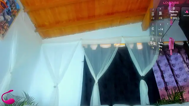 Snapshot of esteveen_ortegas_ chatting on November 7, 2025, 12:42 pm esteveen ortegas online show from November 7, 2025, 12:42 pm