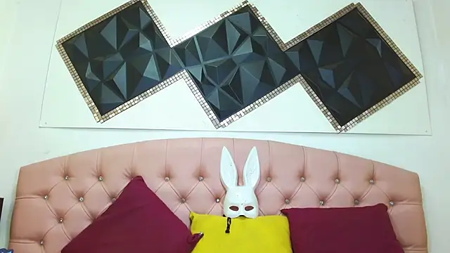 andrea safeira doll online show from February 6, 2026, 12:39 am