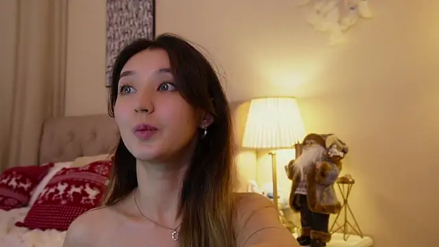 Sarasuo1 online show from January 7, 2025, 8:03 am