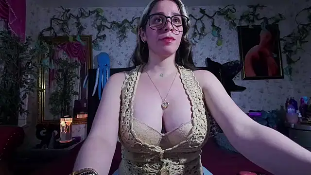 Snapshot of Elizabeth77_ chatting on October 9, 2025, 10:21 pm Elizabeth77 online show from October 9, 2025, 10:21 pm