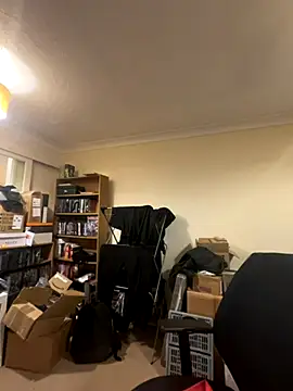 LondonTeffy online show from November 11, 2025, 10:26 pm