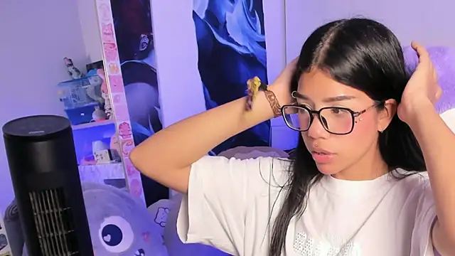 Snapshot of cutestephuwu chatting on March 17, 2025, 11:24 pm cutestephuwu online show from March 17, 2025, 11:24 pm