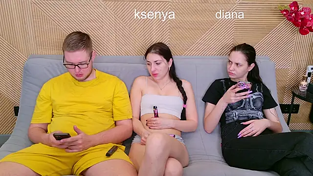 Ksenny online show from April 9, 2026, 5:53 am