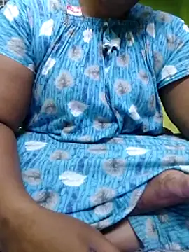 Snapshot of Tamilpriya46 chatting on October 19, 2025, 6:21 pm Tamilpriya46 online show from October 19, 2025, 6:21 pm