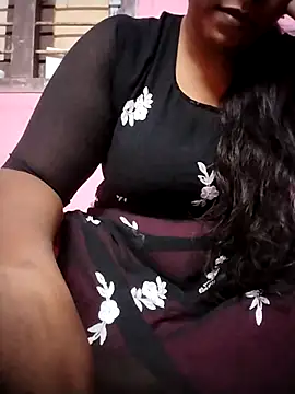 Snapshot of Tamilpriya46 chatting on January 14, 2026, 9:02 am Tamilpriya46 online show from January 14, 2026, 9:02 am