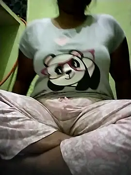 Snapshot of Tamilpriya46 chatting on January 10, 2026, 5:30 pm Tamilpriya46 online show from January 10, 2026, 5:30 pm