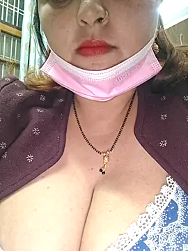 Dianaa9 online show from November 29, 2025, 8:36 am