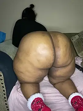 Amandious online show from June 16, 2026, 4:12 am