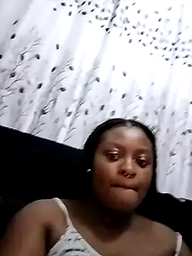 TheDoubleTrouble18xxx online show from November 25, 2025, 9:26 pm