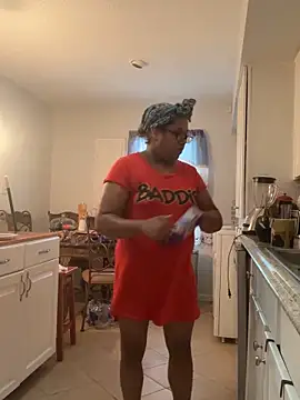 Snapshot of ebonyred chatting on October 7, 2025, 1:56 pm ebonyred online show from October 7, 2025, 1:56 pm