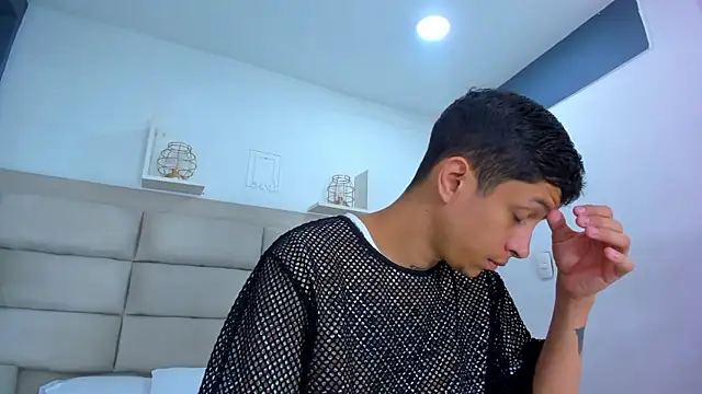 Snapshot of AgarEvans chatting on December 22, 2025, 4:01 am AgarEvans online show from December 22, 2025, 4:01 am