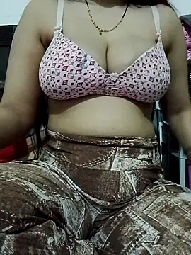 Snapshot of Baby_Shubhi chatting on October 15, 2025, 6:05 pm Baby Shubhi online show from October 15, 2025, 6:05 pm