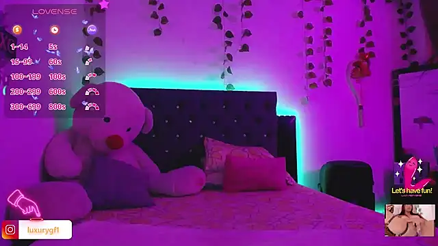 Snapshot of Pocahontaslovex chatting on October 24, 2025, 12:37 pm Pocahontaslovex online show from October 24, 2025, 12:37 pm